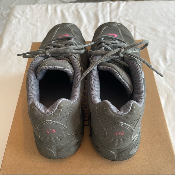 Nike Air Max Torch - size 9.5 - Picture 3 of 5